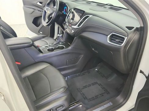 Used 2018 Chevrolet Equinox Premier image 36