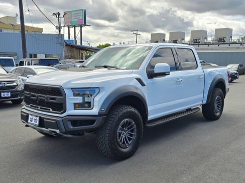 Used 2019 Ford F150 Raptor w/ Equipment Group 802A Luxury AWD/4WD image 3