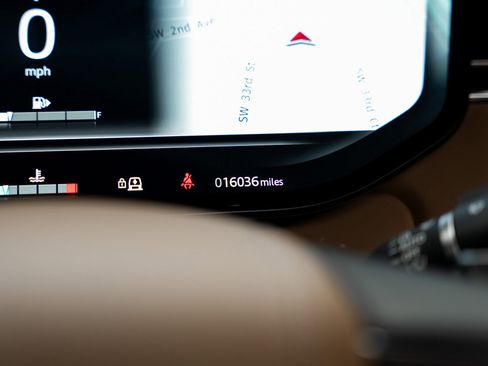 Used 2024 Land Rover Range Rover Sport SE image 46