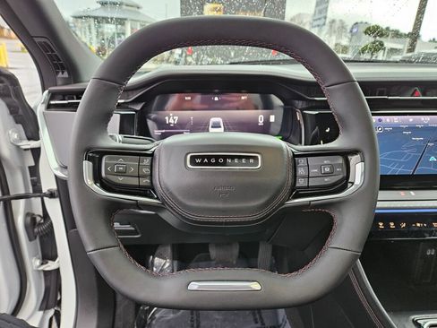 Used 2025 Jeep Wagoneer S Limited image 20