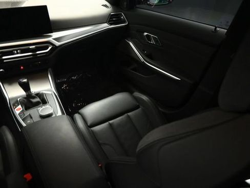Used 2023 BMW M3 RWD image 46