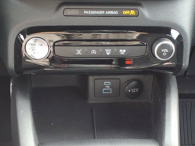Used 2023 Ford Escape ST-Line w/ Tech Pack #1 AWD/4WD image 23