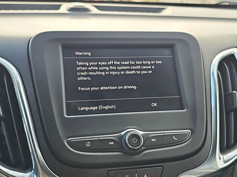 Used 2023 Chevrolet Equinox LT image 23