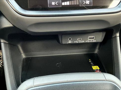 Used 2024 Subaru Crosstrek 2.5i Limited image 27