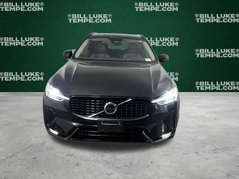 Used 2025 Volvo XC60 B5 Plus image 6