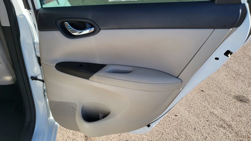Used 2017 Nissan Sentra S FWD image 20