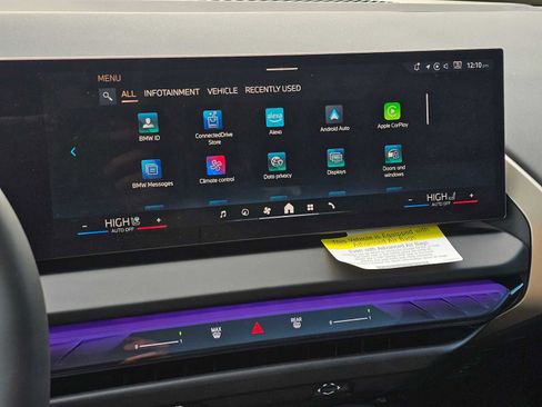 Used 2025 BMW X3 xDrive30i w/ Premium Package image 27