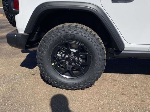 New 2026 Jeep Wrangler Unlimited Sport AWD/4WD image 38