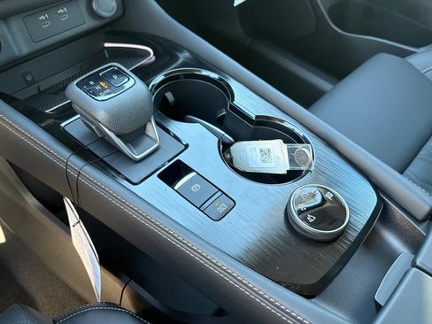 New 2026 Nissan Rogue Platinum AWD/4WD image 12