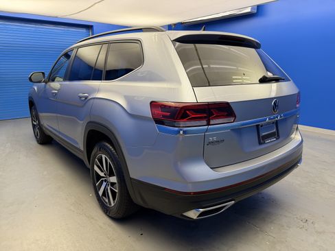 Used 2023 Volkswagen Atlas SE AWD/4WD image 5
