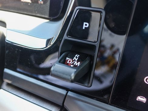 Certified 2024 Porsche Panamera 4 image 17