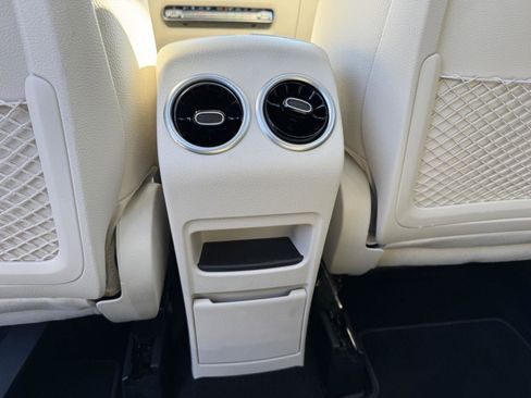 Certified 2025 Mercedes-Benz GLB 250 image 18