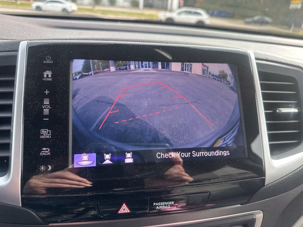 Used 2017 Honda Pilot EX-L image 7