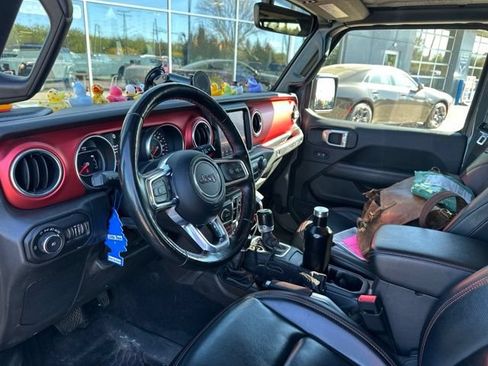 Used 2021 Jeep Wrangler Unlimited Rubicon w/ Dual Top Group AWD/4WD image 5