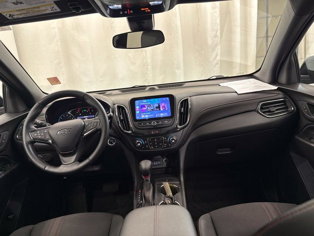 Used 2023 Chevrolet Equinox RS FWD image 14