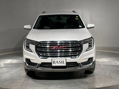 Used 2022 GMC Terrain SLT AWD/4WD image 9