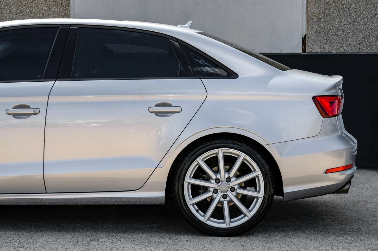 Used 2016 Audi A3 1.8T Premium FWD image 19