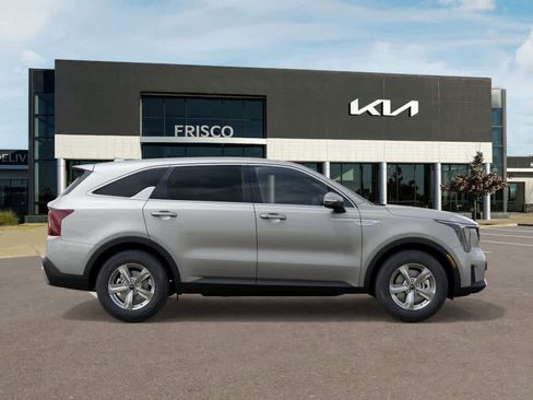 New 2026 Kia Sorento LX image 7