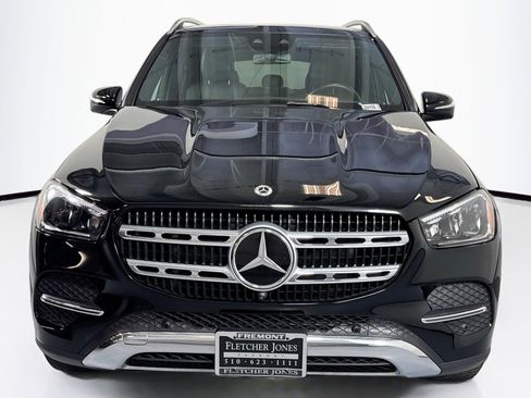 Used 2025 Mercedes-Benz GLE 350 4MATIC image 2