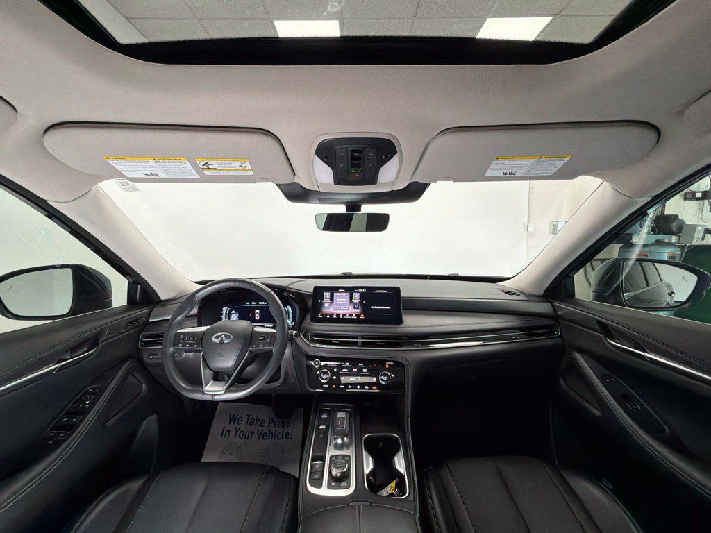 Used 2024 INFINITI QX60 Luxe AWD/4WD image 12
