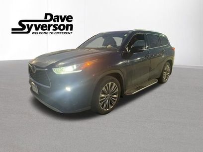 Used 2021 Toyota Highlander Platinum