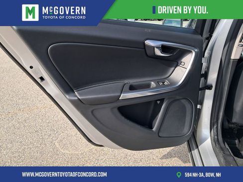Used 2016 Volvo S60 T5 Premier FWD image 15