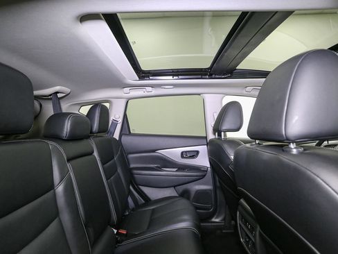 Used 2024 Nissan Murano SL image 23