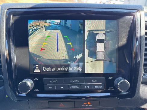 Used 2022 Nissan Frontier PRO-4X image 28