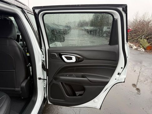 New 2026 Jeep Compass Limited image 22