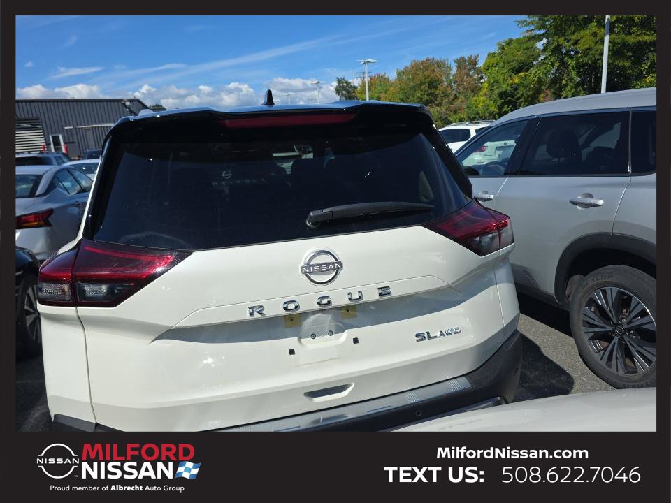 Certified 2023 Nissan Rogue SL w/ SL Premium Package AWD/4WD image 6