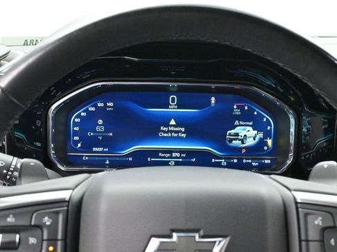 Used 2023 Chevrolet Silverado 1500 LT Trail Boss w/ Protection Package image 18