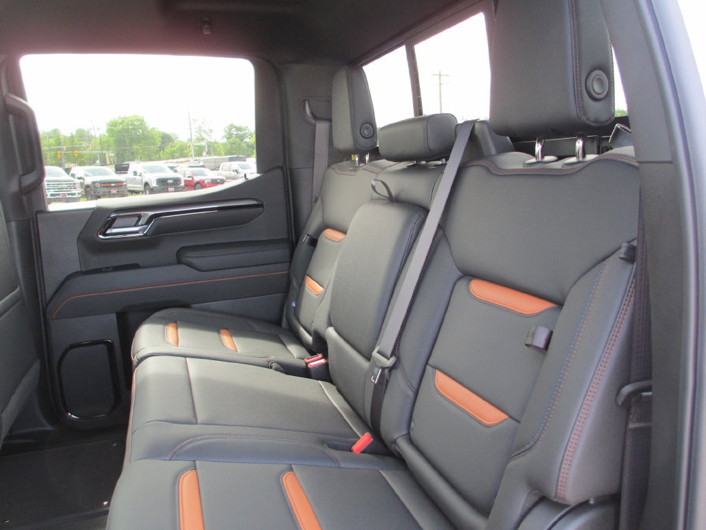 New 2026 GMC Sierra 1500 AT4 w/ AT4 Premium Package AWD/4WD image 17