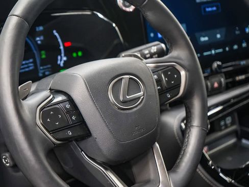 Used 2025 Lexus NX 450h+ AWD w/ Towing Package (2000 Lbs) image 21