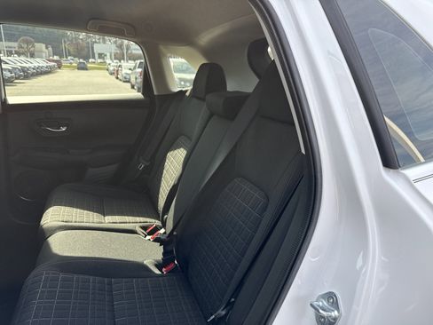 Certified 2023 Honda HR-V LX image 31