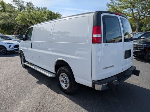 Used 2024 GMC Savana 2500 w/ Driver Convenience Package RWD image 5