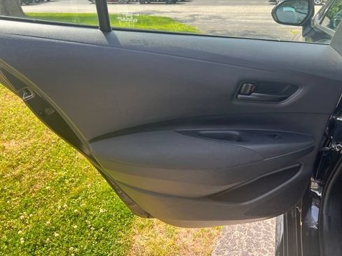 Used 2023 Toyota Corolla LE FWD image 20