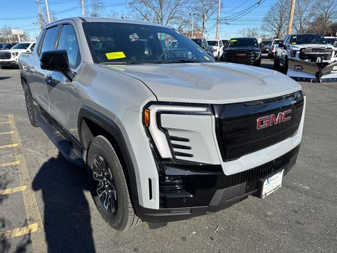 New 2026 GMC Sierra EV Elevation image 8