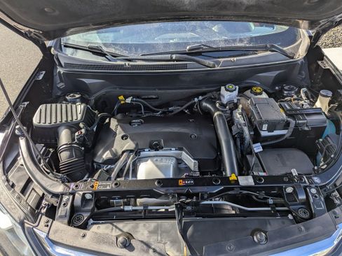 Used 2018 Chevrolet Equinox Premier w/ Infotainment II Package AWD/4WD image 52