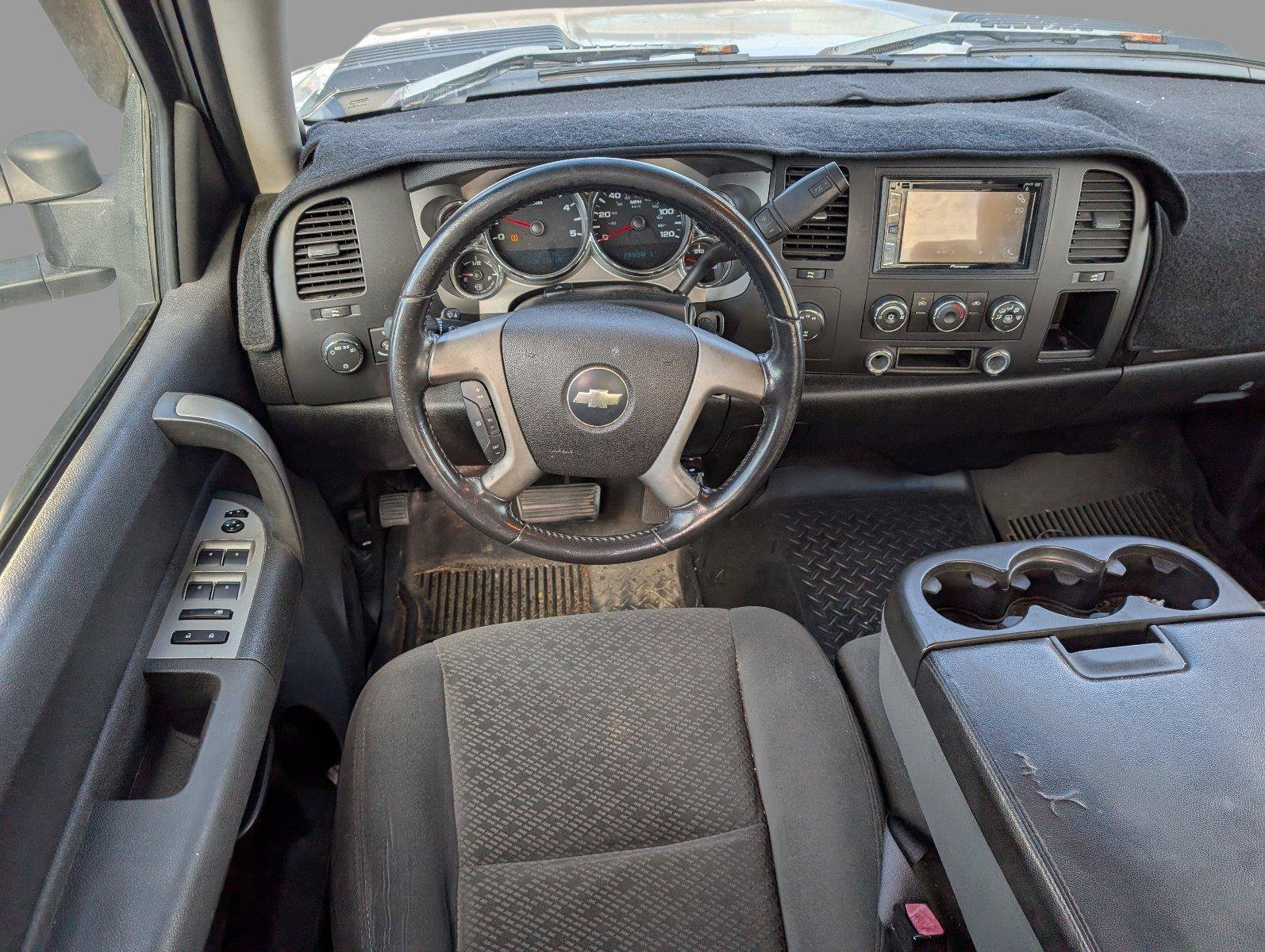 Used 2007 Chevrolet Silverado 2500 LT w/ Suspension Package, Off-Road AWD/4WD image 30