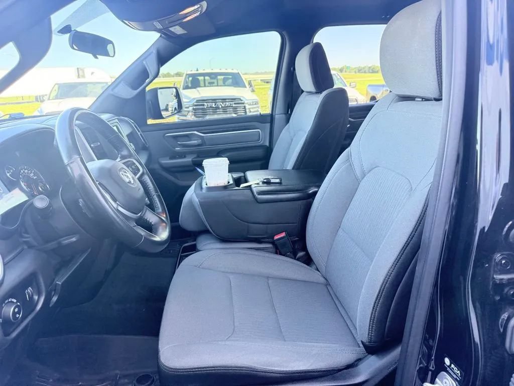 Used 2022 RAM 1500 Big Horn AWD/4WD image 13
