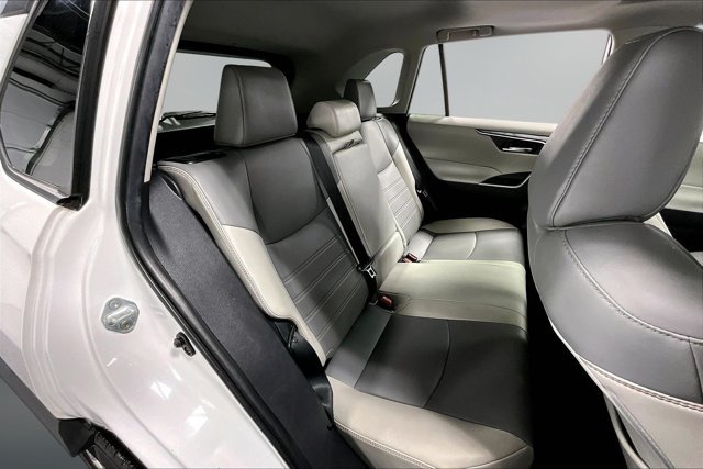 Used 2023 Toyota RAV4 XLE Premium AWD/4WD image 24