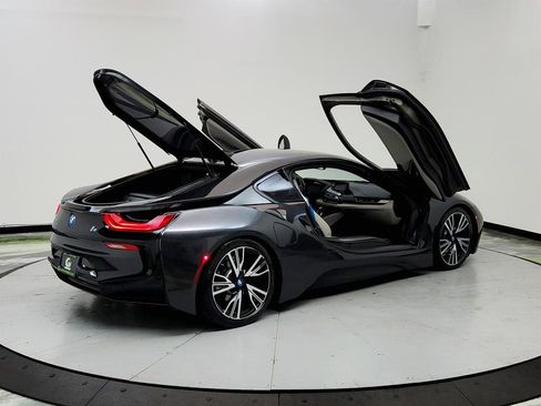 Used 2015 BMW i8 AWD/4WD image 11