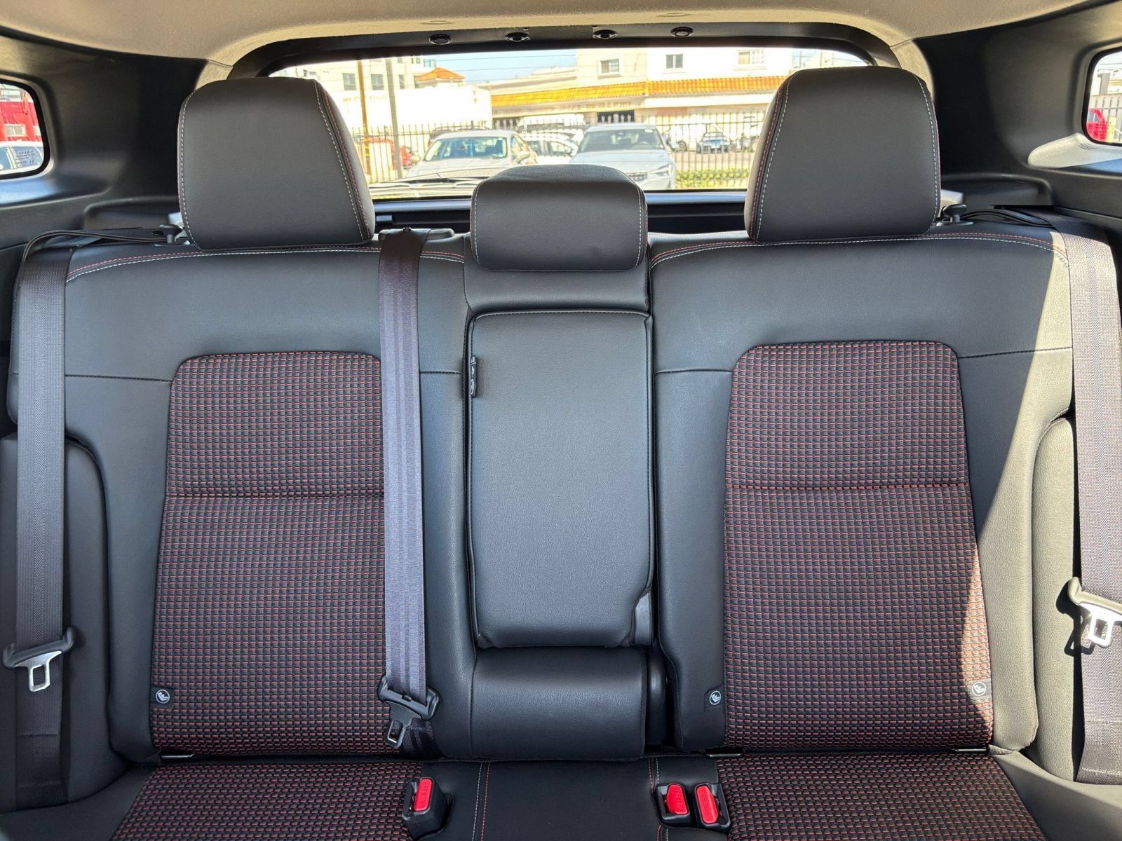 Used 2026 Nissan Kicks SR AWD/4WD image 38