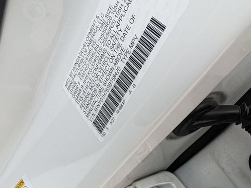 Used 2025 Honda Pilot Touring image 38