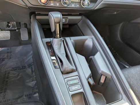 Certified 2025 Honda Accord LX image 15