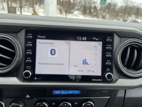 Used 2023 Toyota Tacoma TRD Off-Road image 27