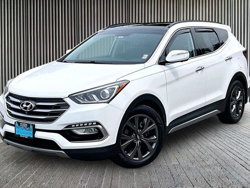 Used 2017 Hyundai Santa Fe Sport AWD/4WD image 13