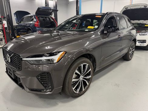 Certified 2023 Volvo XC60 B6 Ultimate AWD/4WD image 1