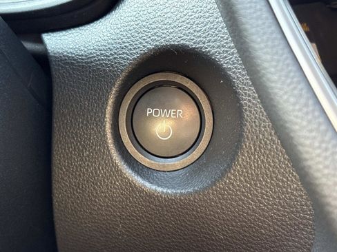 Used 2024 Toyota Corolla Cross Nightshade image 13