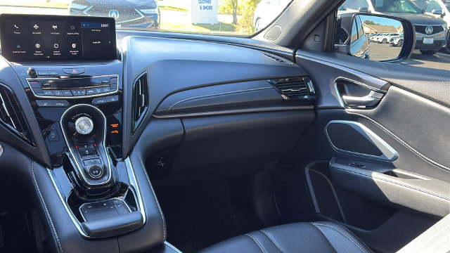 Certified 2025 Acura RDX SH-AWD image 27
